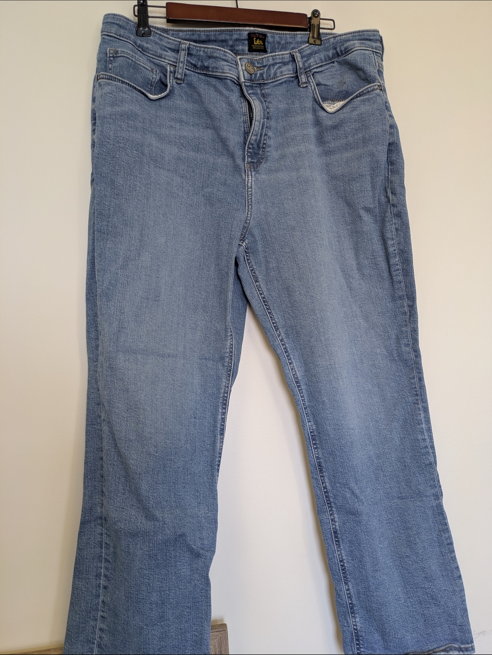 Lee Women’s Light Blue Straight Leg Jeans